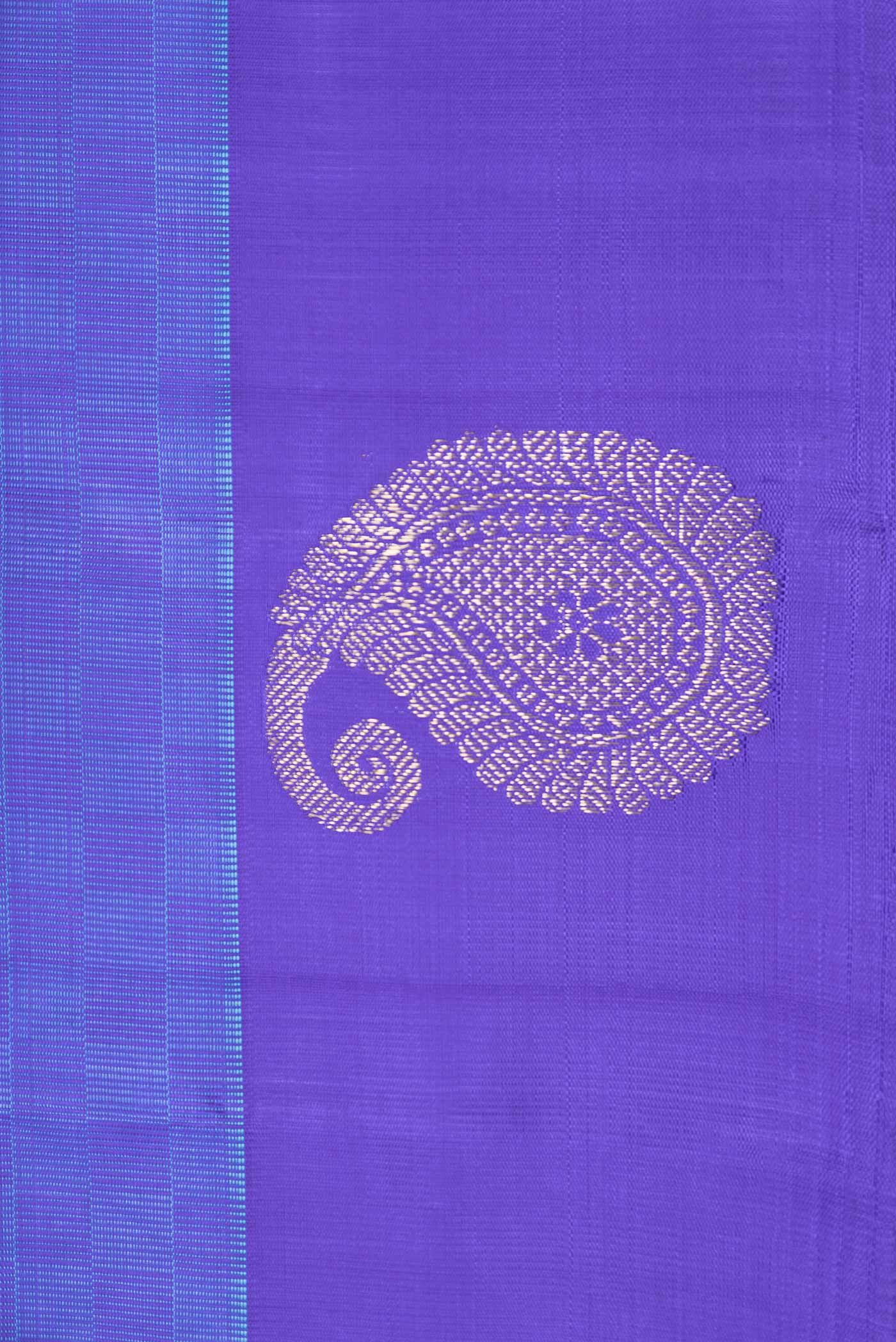 Peacock Blue Dual Tone Kanchipuram Silk Saree - Image 3