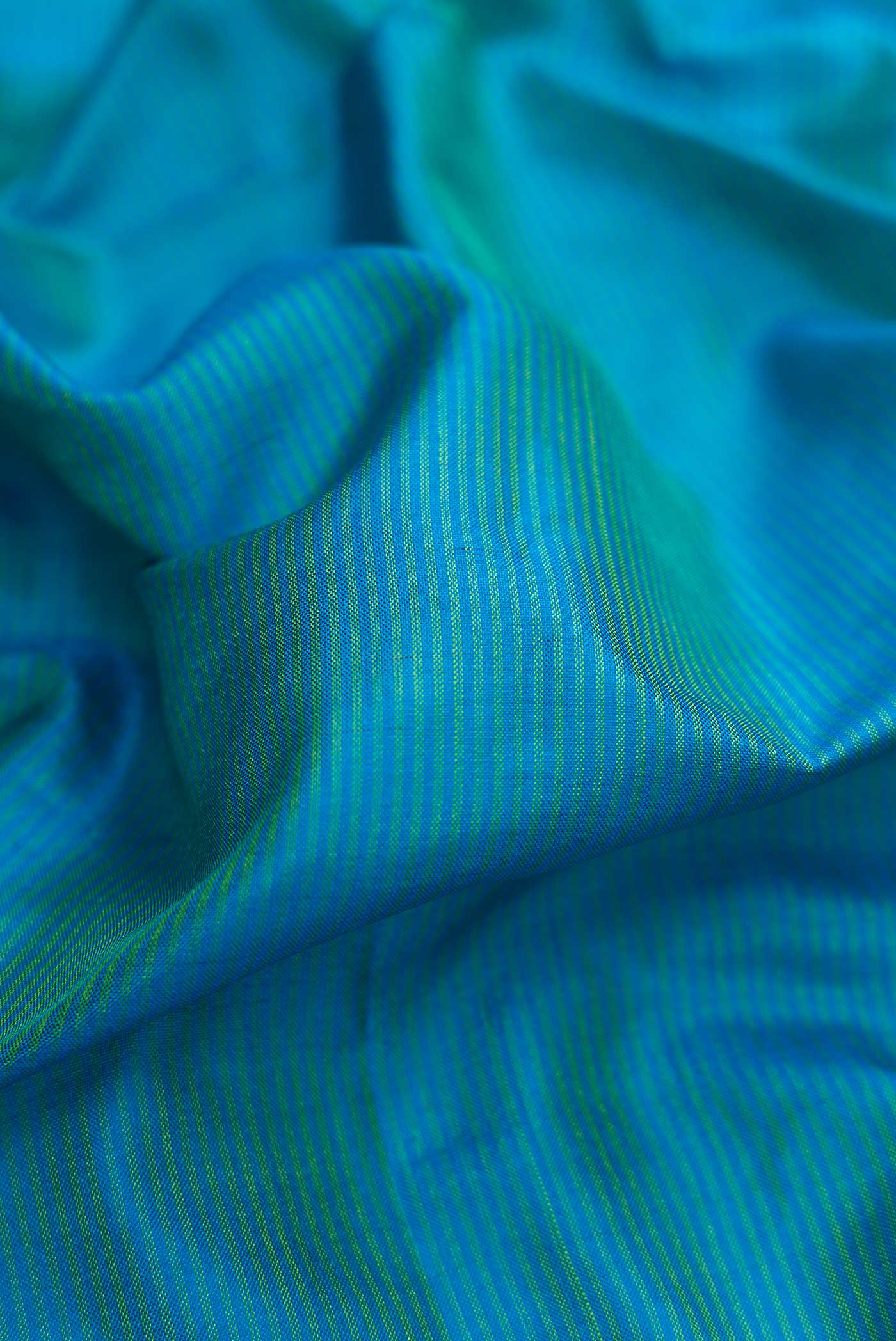 Blue Maheshwari Silk Saree - Image 2