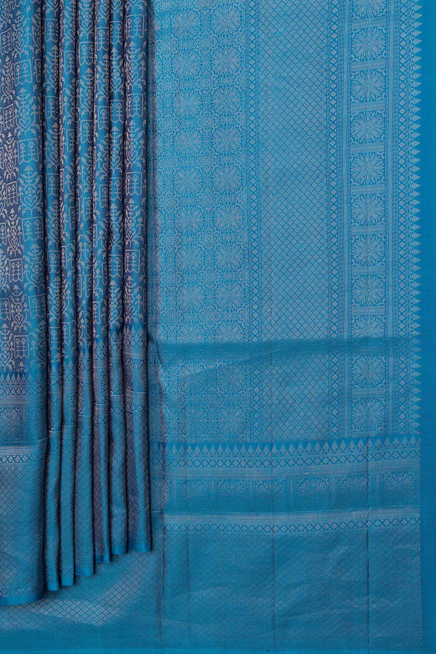 Peacock Blue Dual Tone Soft Silk Saree - Image 4