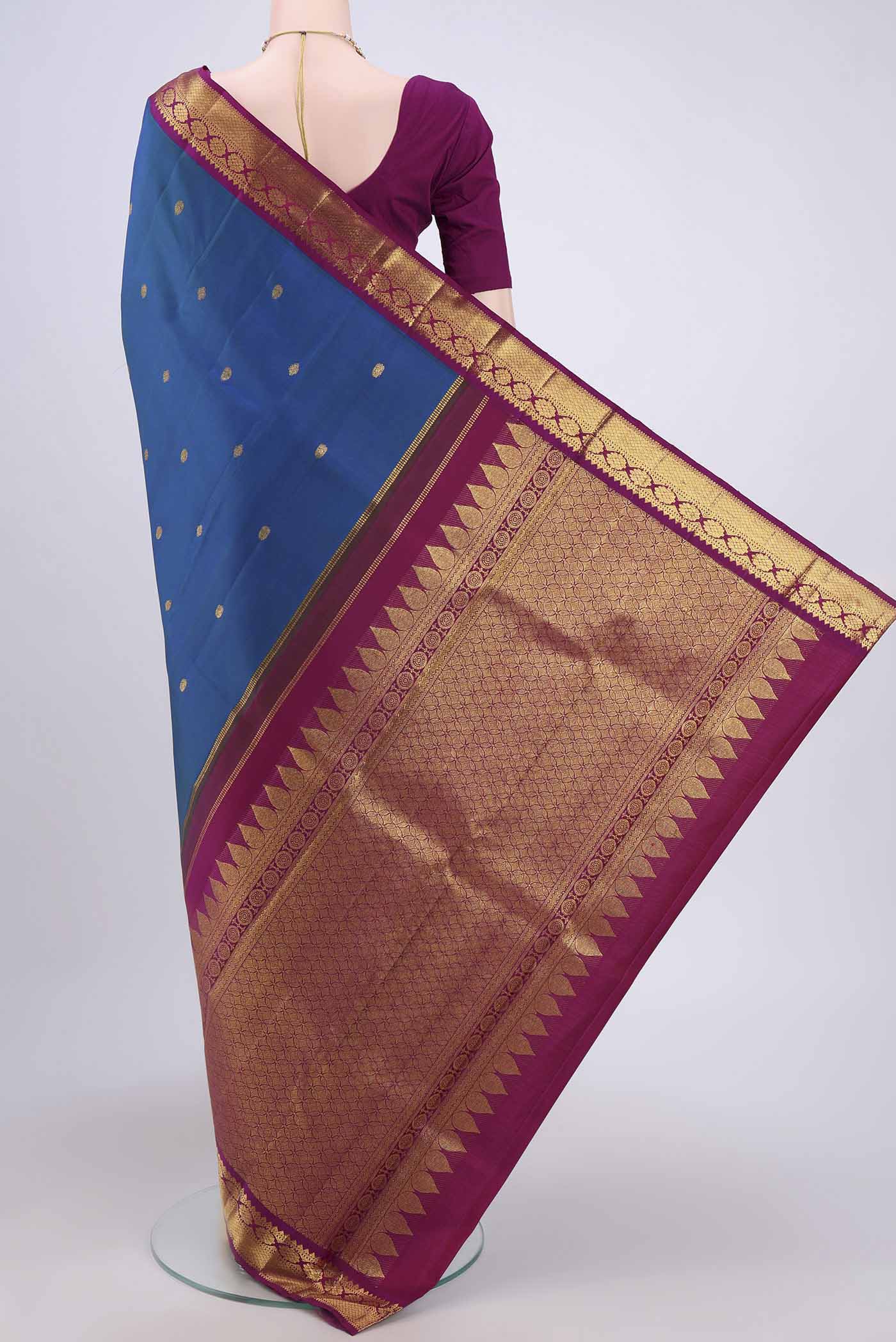 Pure Silk Pure Zari Blue Kanchipuram Saree - Image 3