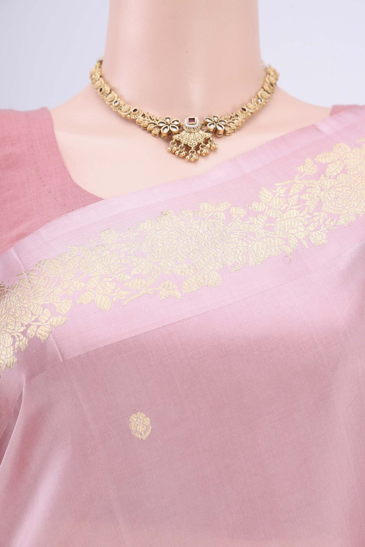 Rose pink Banarasi Silk Saree - Image 2