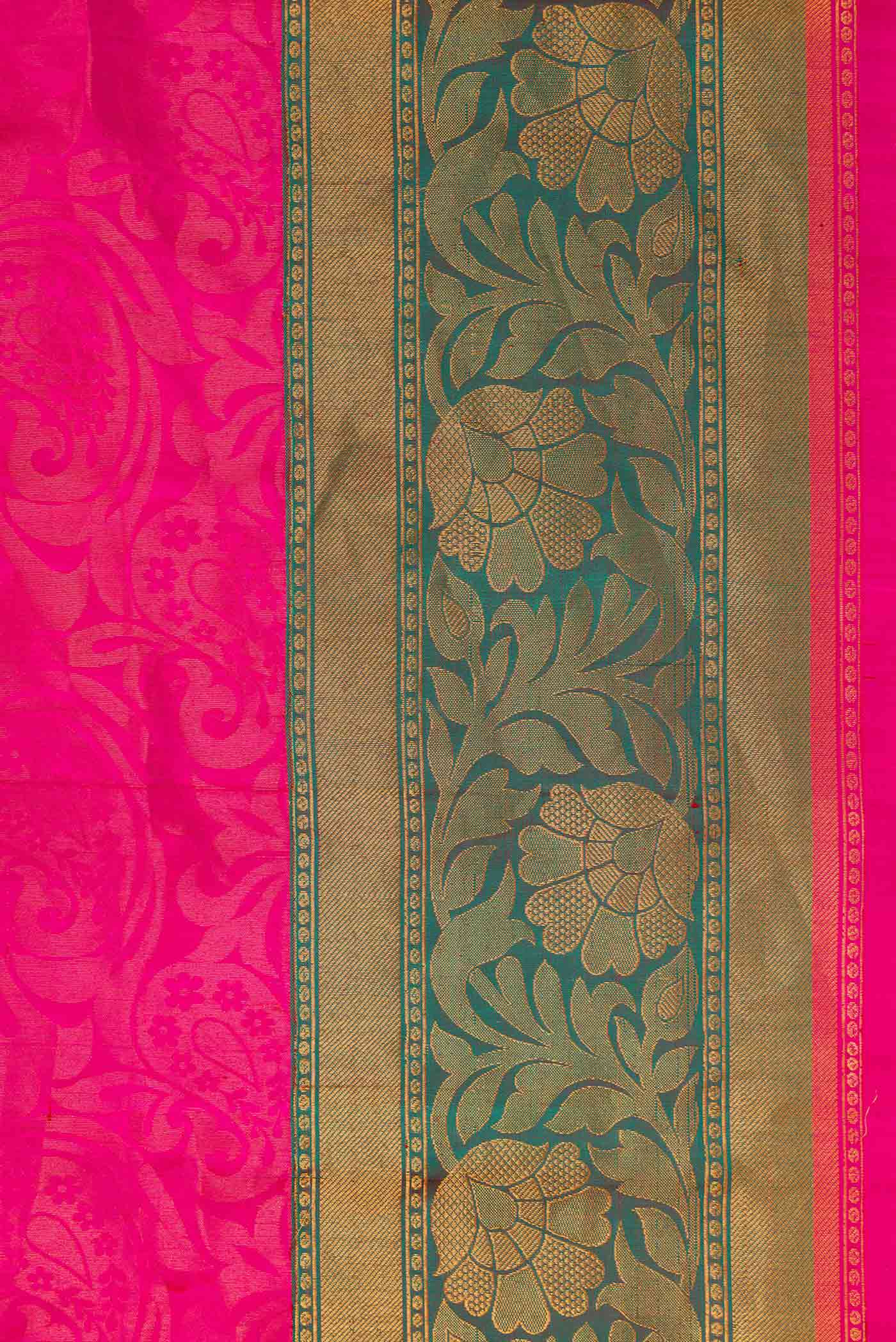 Pink Dual Tone Gadwal Silk Saree - Image 3