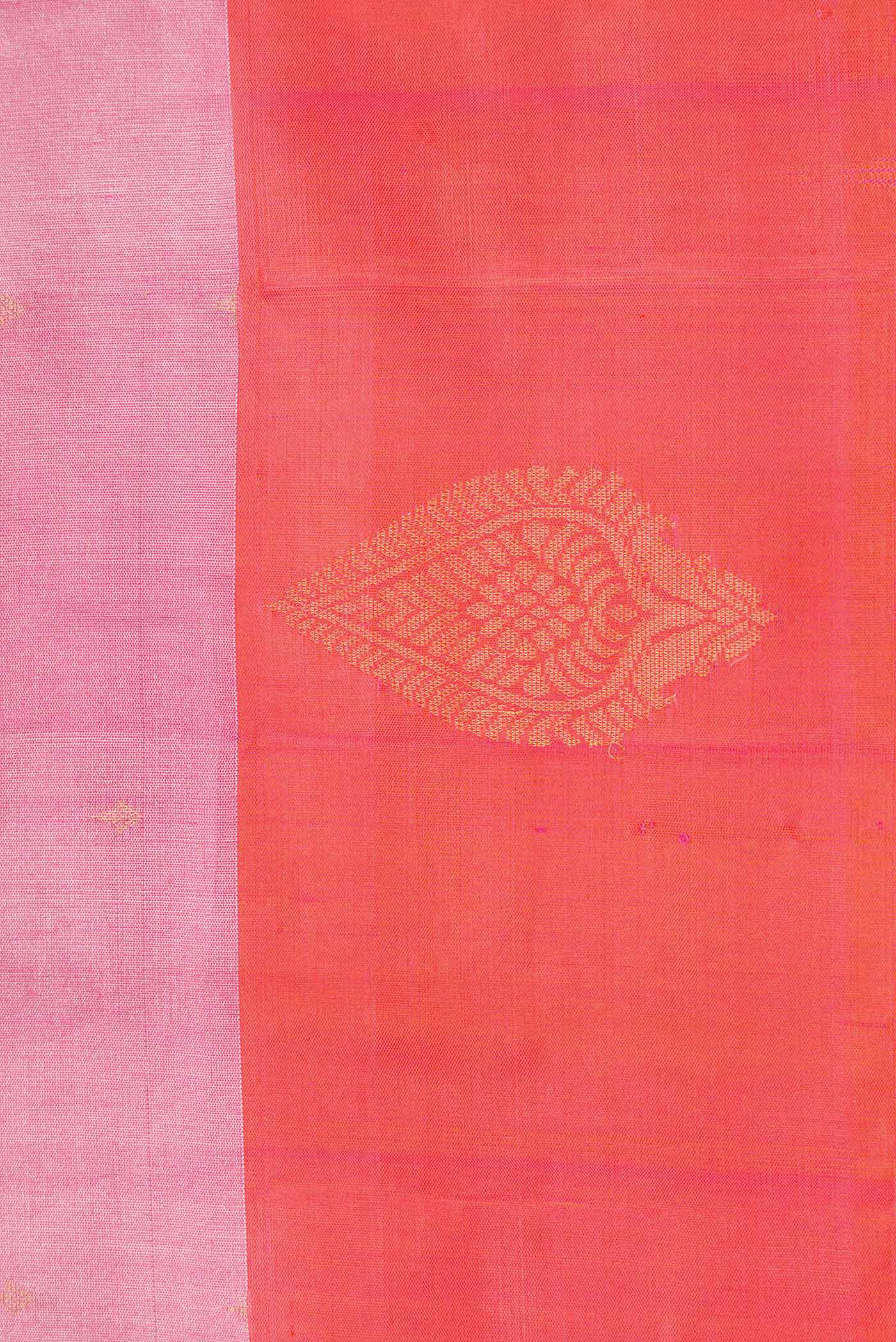 Pink Dual Tone Kanchipuram Tissue Silk Saree - Image 3