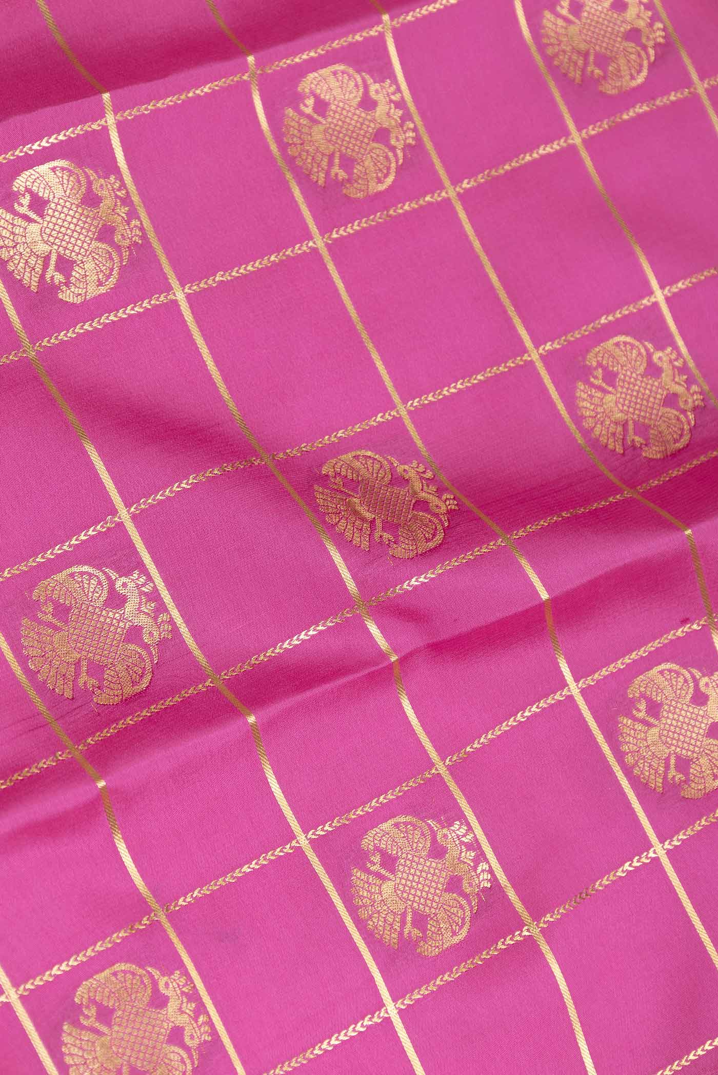 Pink Dual Tone Mysore Crepe Saree - Image 2