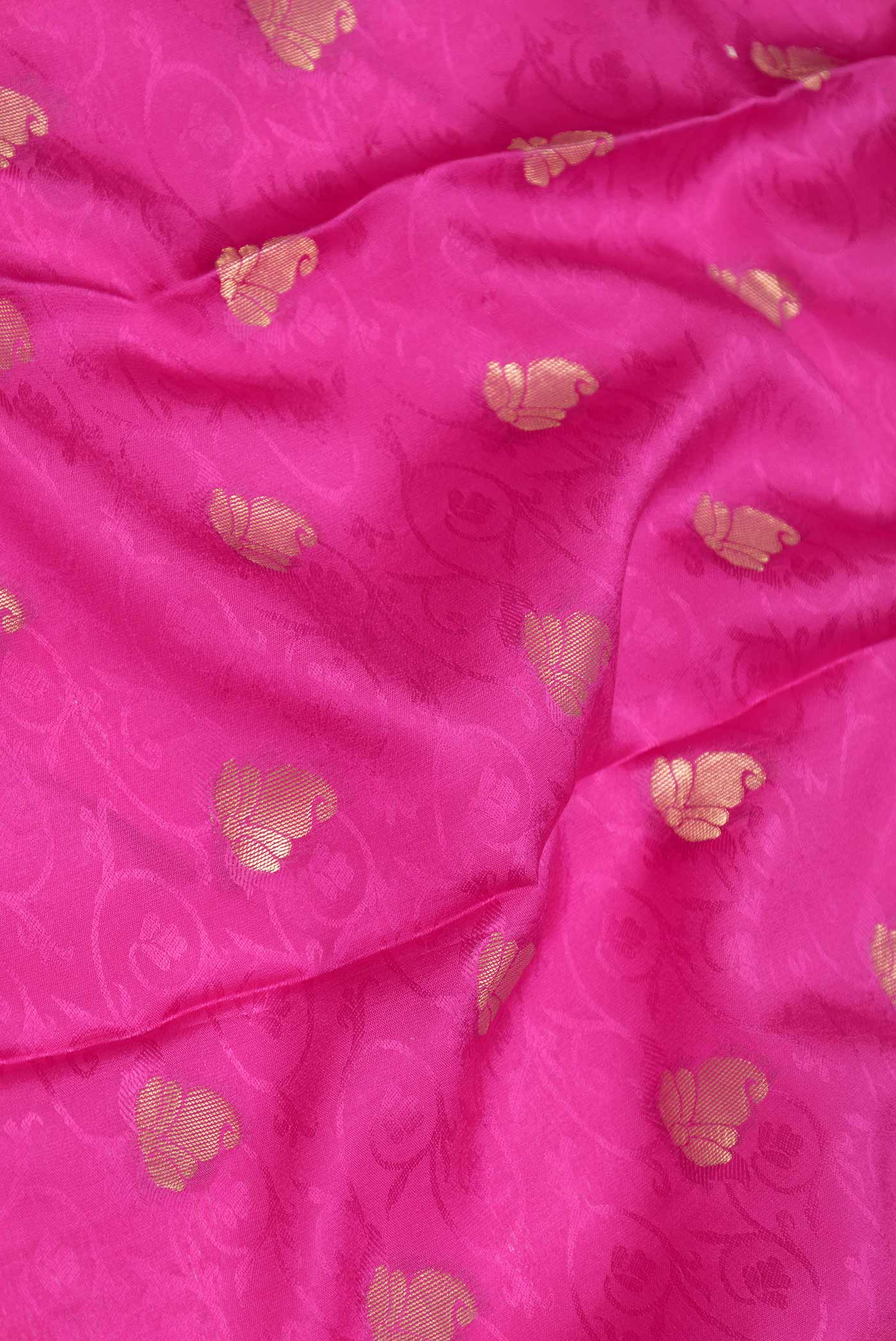 Pink Dual Tone Mysore Crepe Saree - Image 2