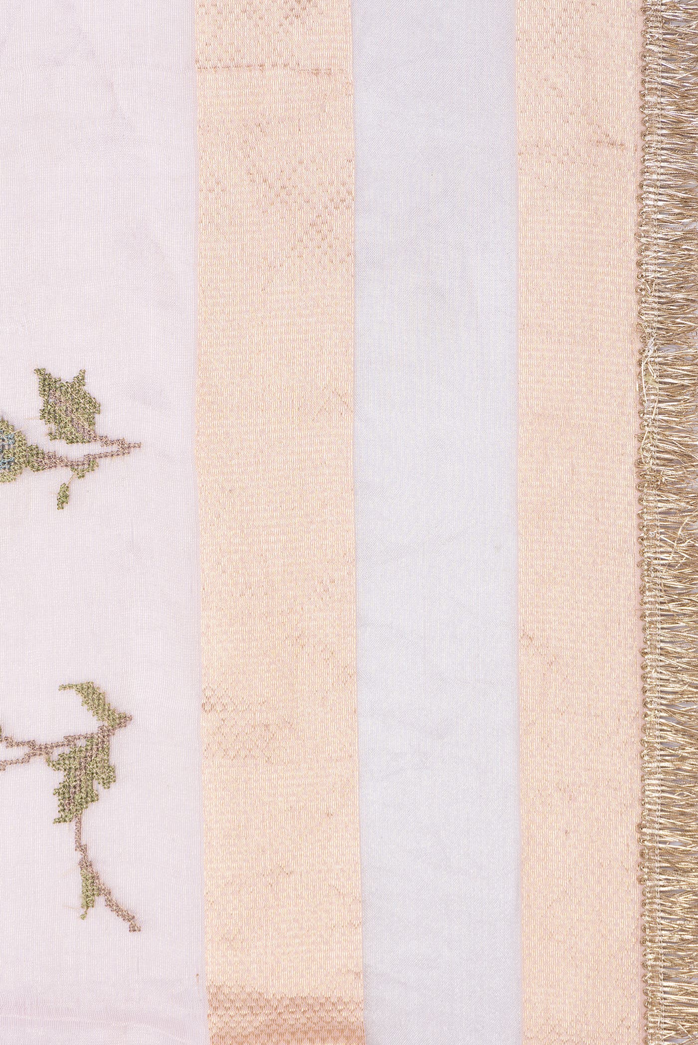 Pink Dual Tone Organza Silk Saree - Image 3