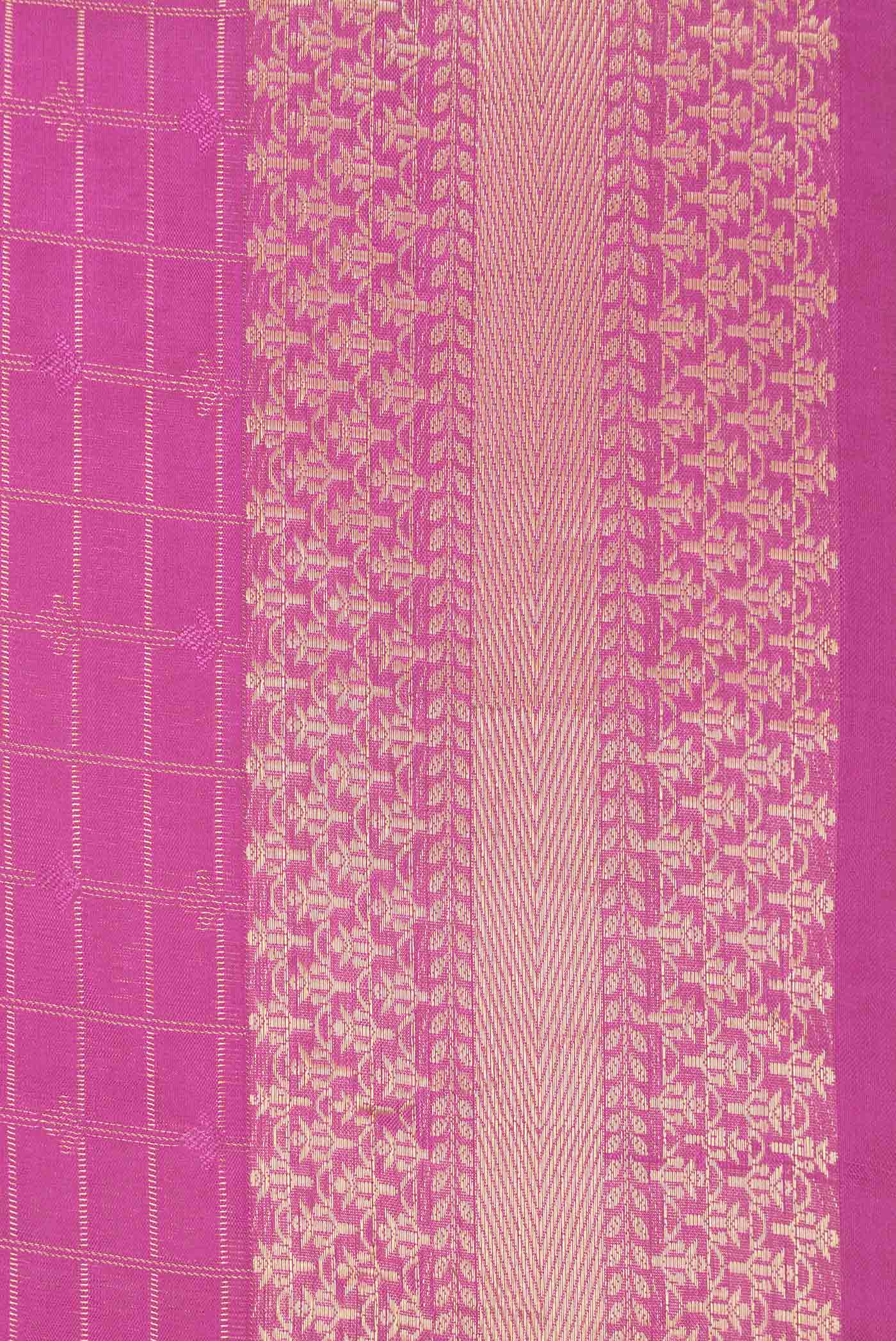 Pink Dual Tone Soft Silk Saree - Image 3