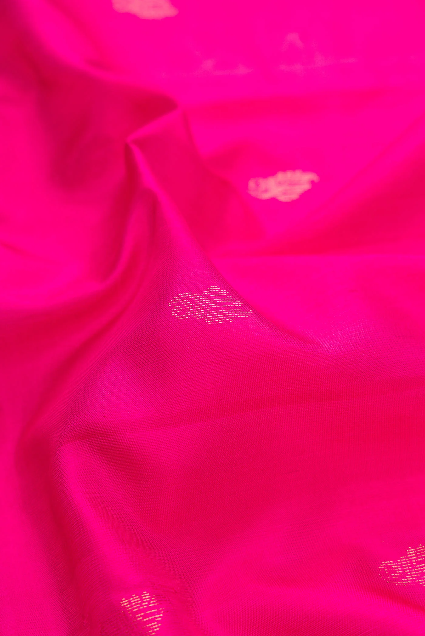 Pink Dual Tone Soft Silk Saree - Image 2