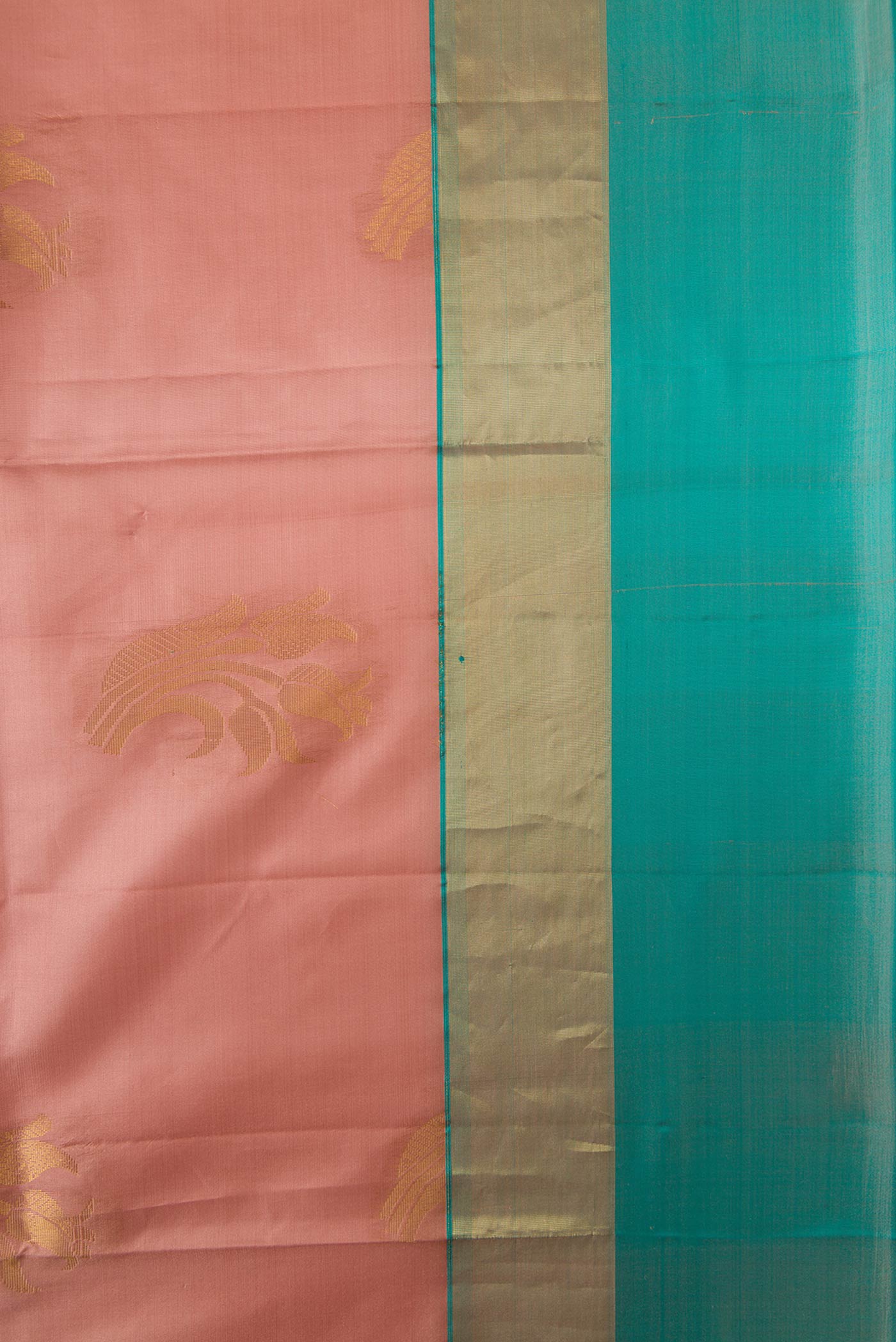 Rose Gold Soft Silk Saree - Image 3