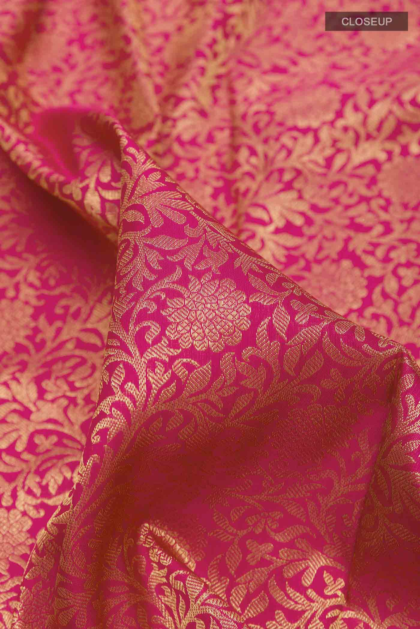 Pure Silk Pure Zari Pink Kanjivaram Saree - Image 2