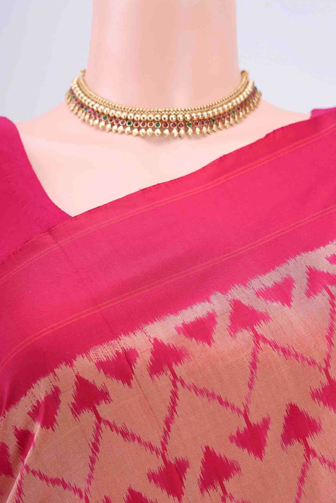 Pinkish Yellow Dual Tone Pochampally Saree - Image 2