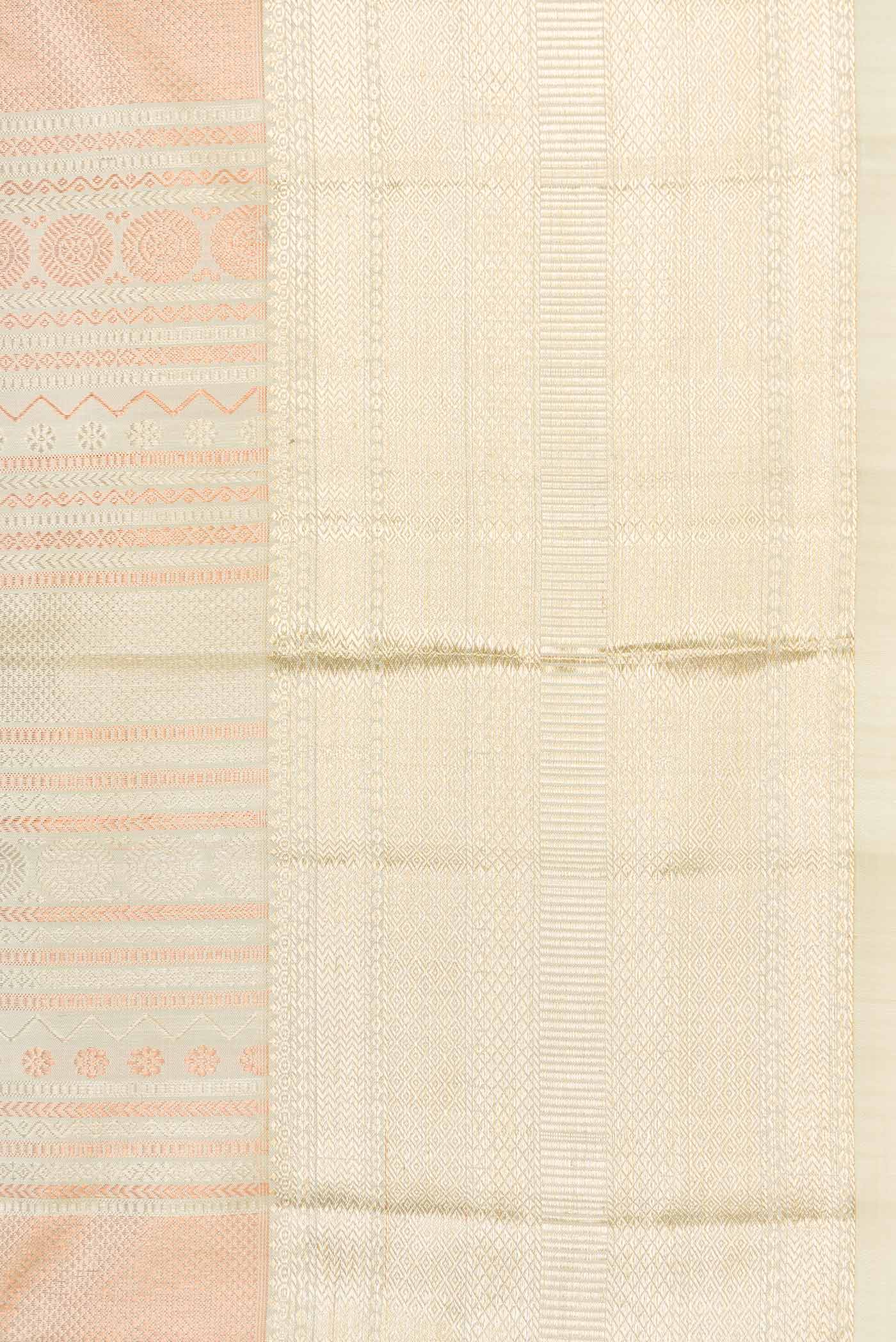 Pista Green Dual Tone Kanchipuram Silk Saree - Image 3