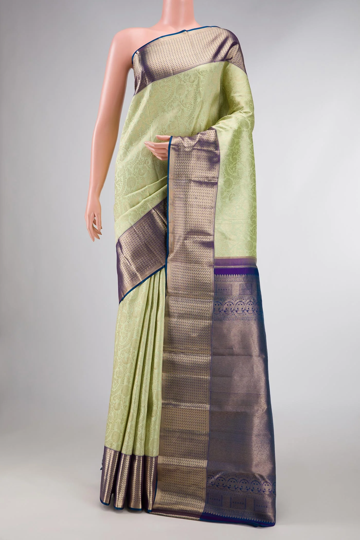 Pista Green Dual Tone Kanchipuram Silk Saree