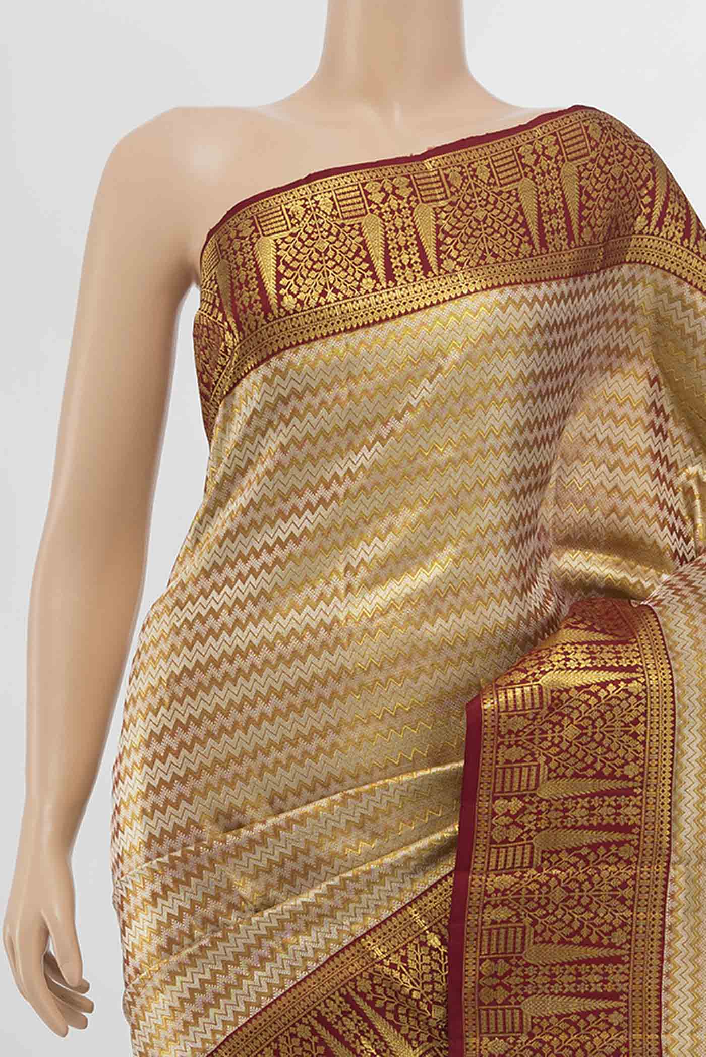 Pure Silk Pure Zari Golden Kanjivaram Saree - Image 2