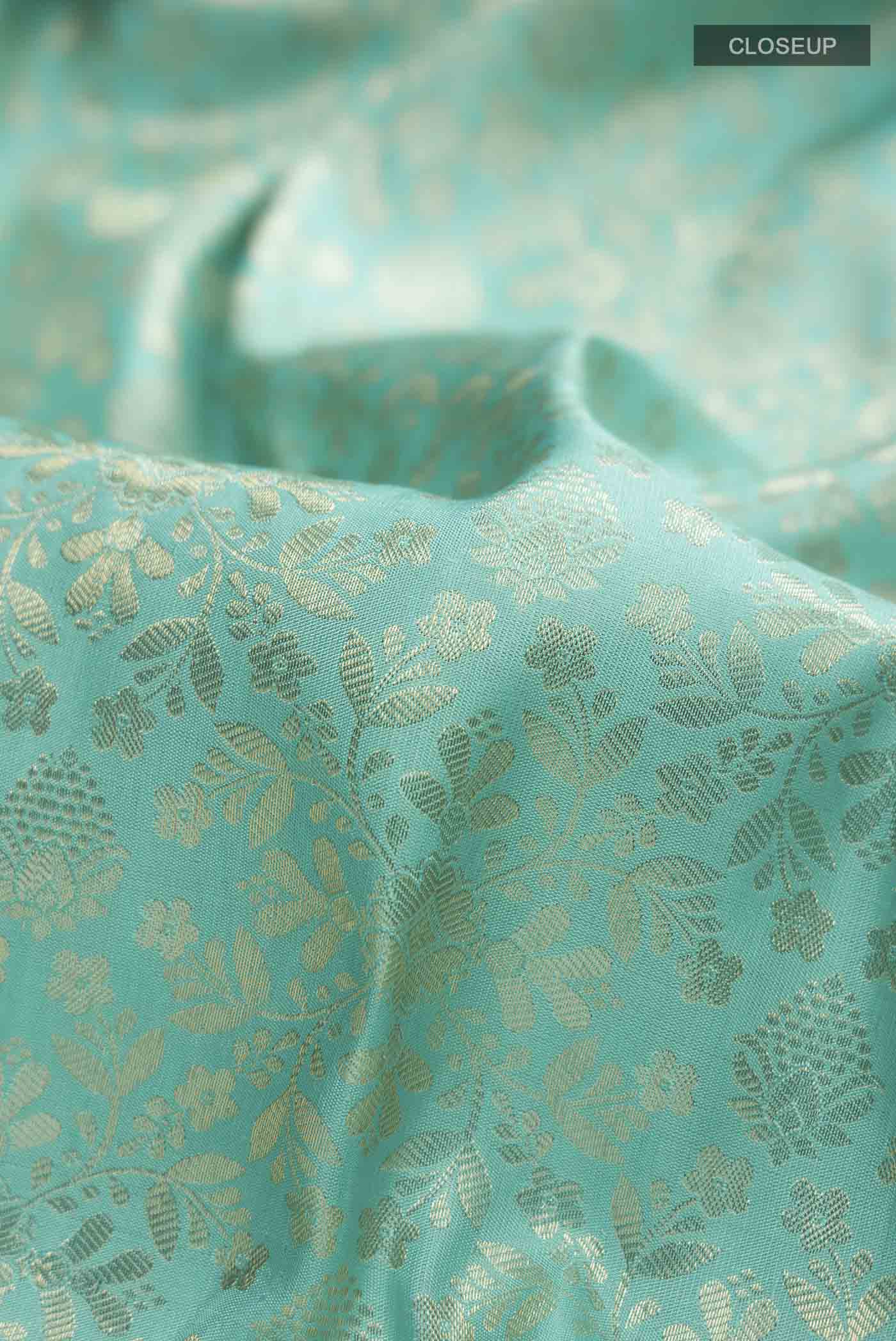Pure Silk Pure Zari Green Kanchipuram Saree - Image 2