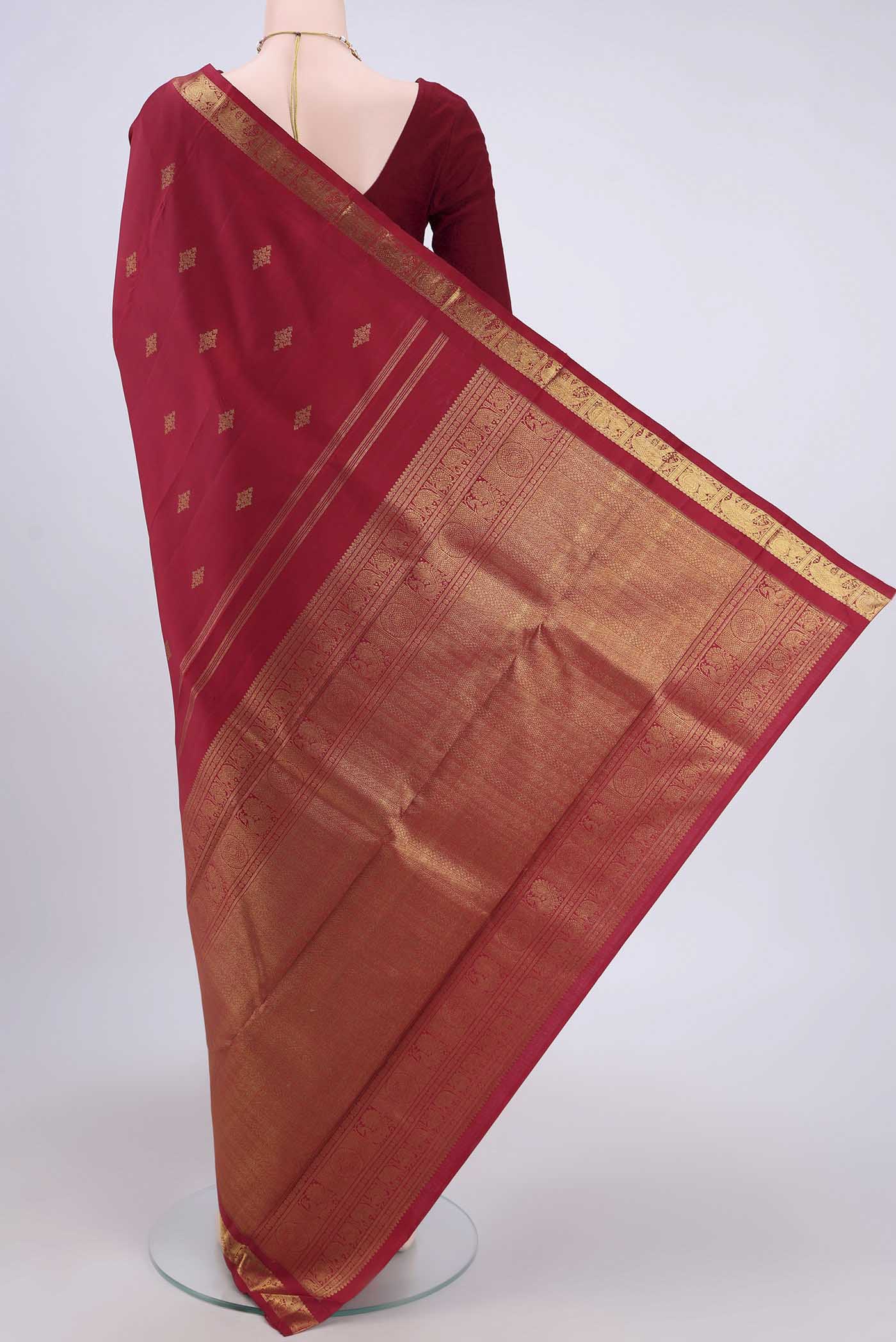 Pure Silk Pure Zari Maroon Kanchipuram Saree - Image 3