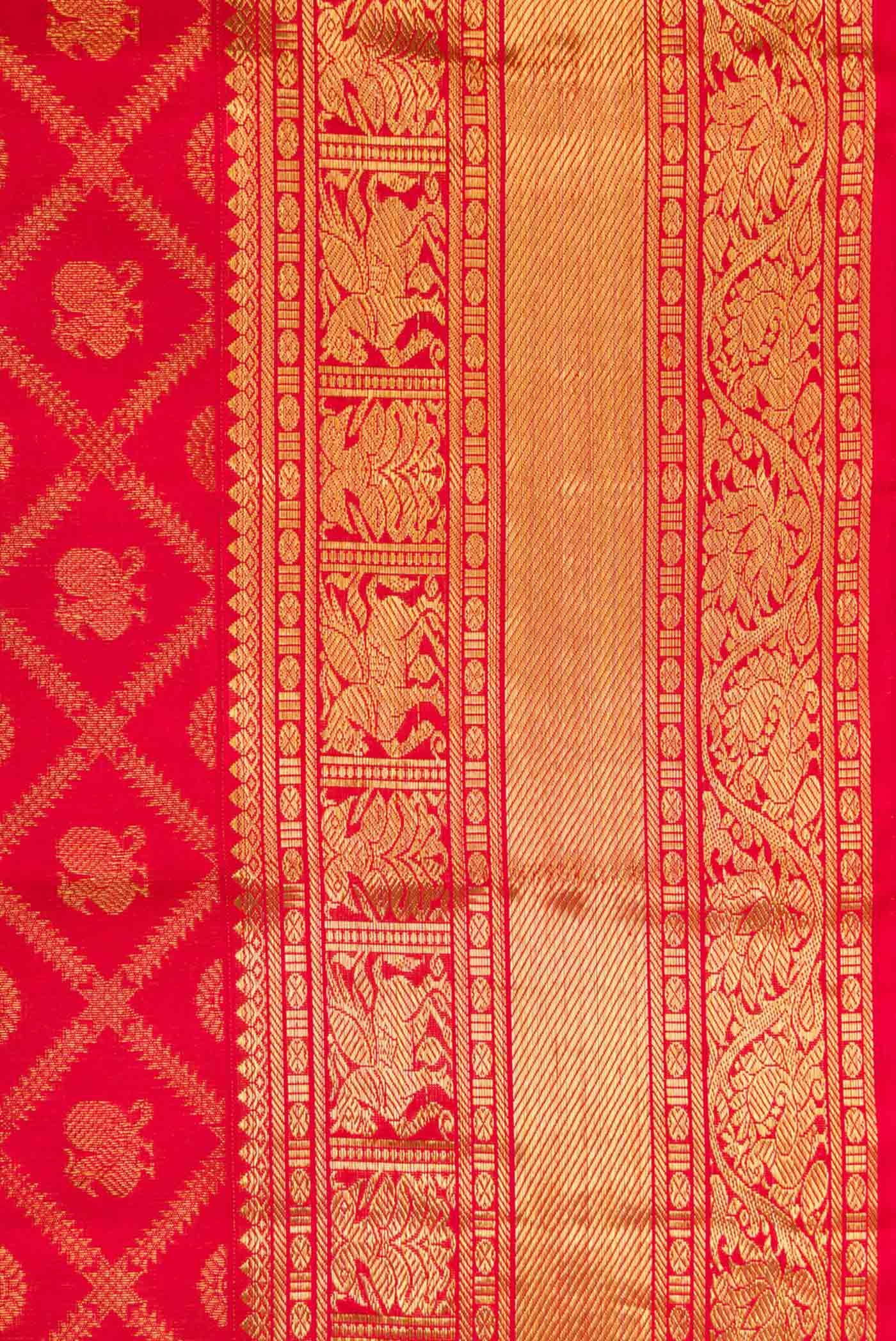 Pure Silk Pure Zari Red Dual Tone Kanjivaram Saree - Image 3