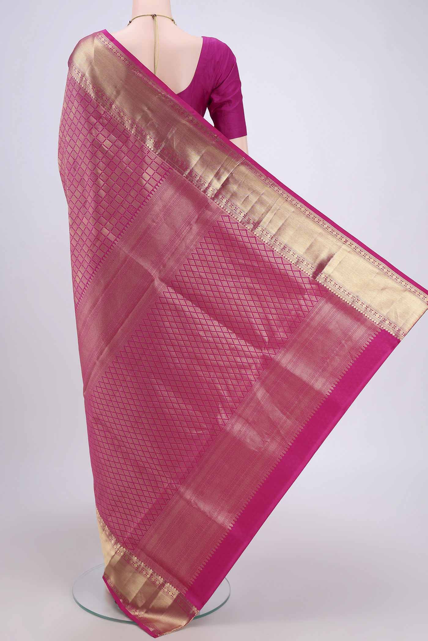 Rani Pink Soft Silk Saree - Image 3