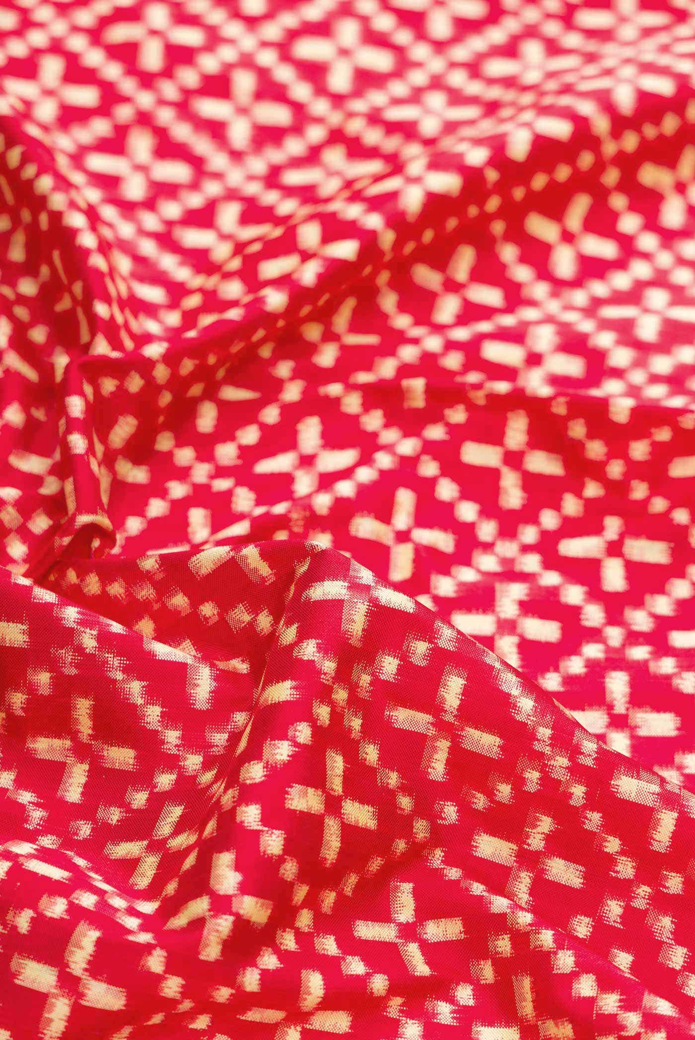 Red Dual Tone Double Ikat Saree - Image 3