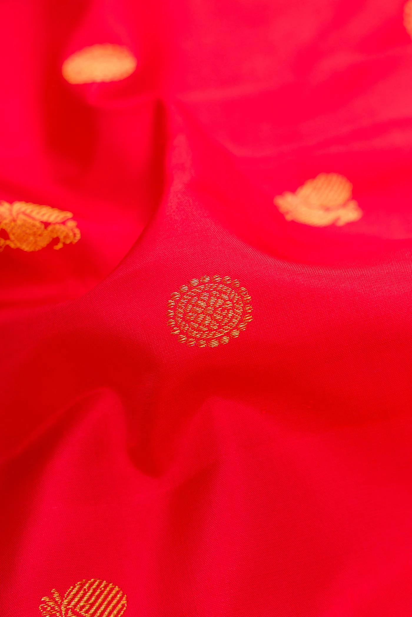 Red Kanchipuram Silk Saree - Image 2