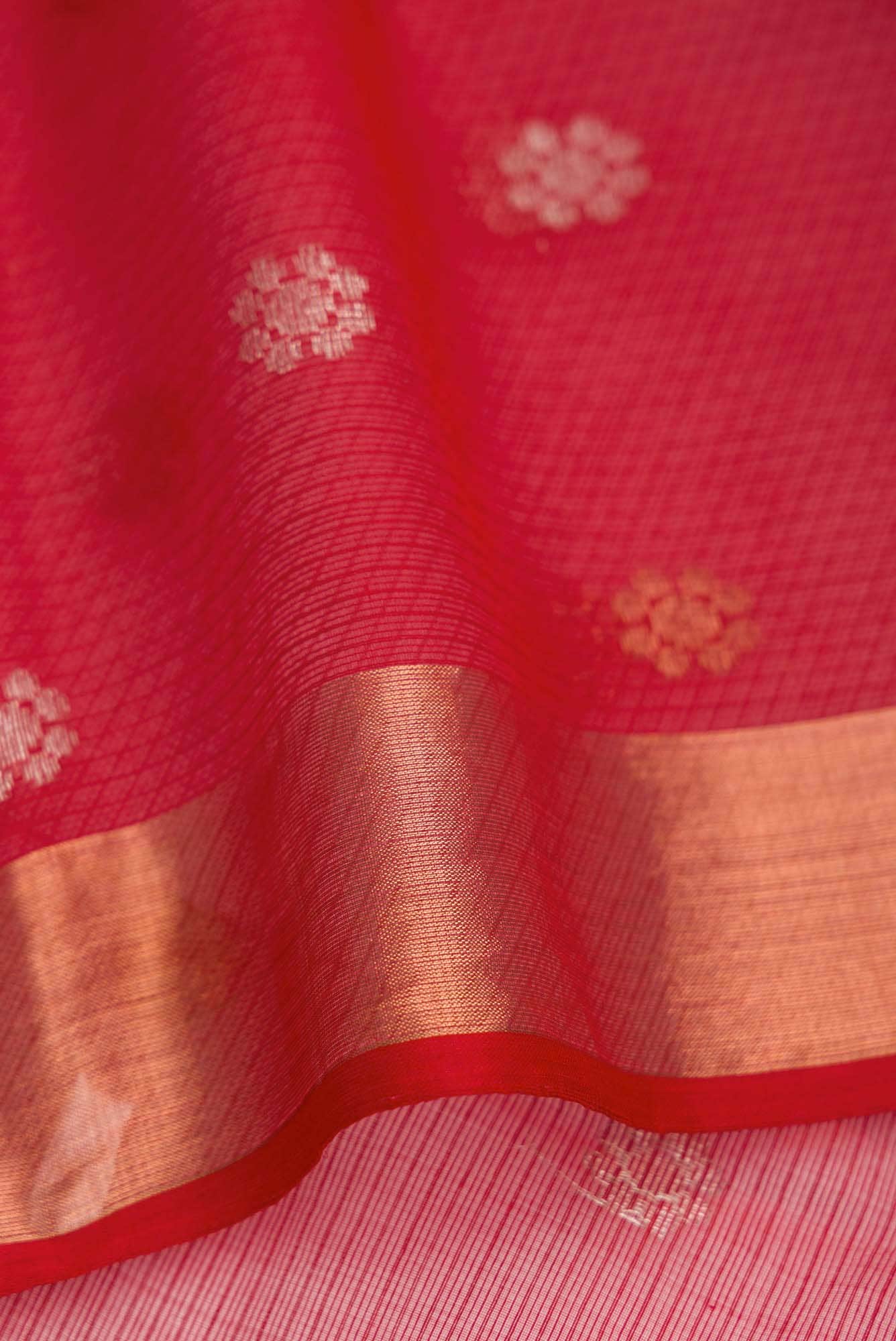 Red Dual Tone Kota Silk Saree - Image 6