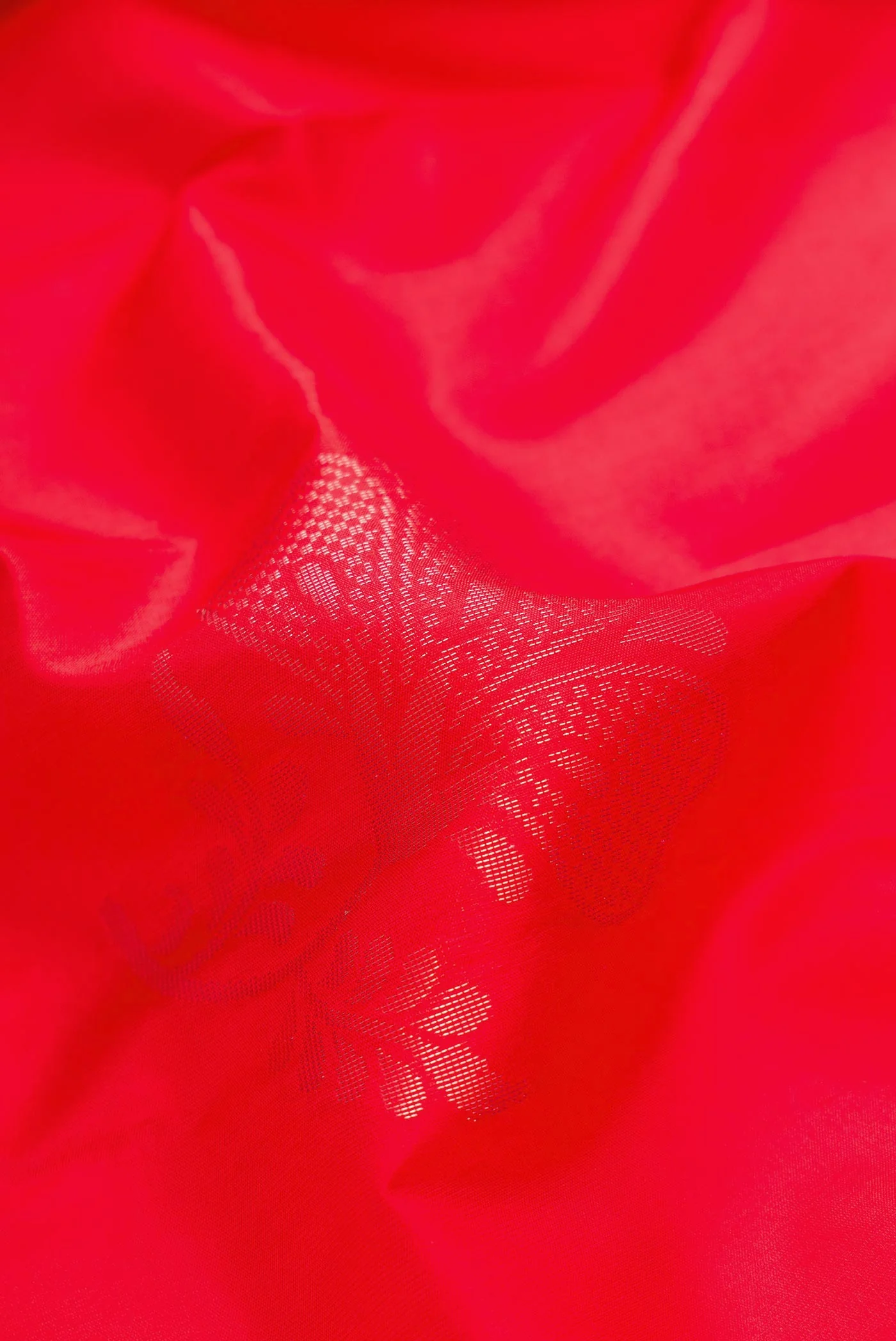 Red Soft Silk Saree - Image 2