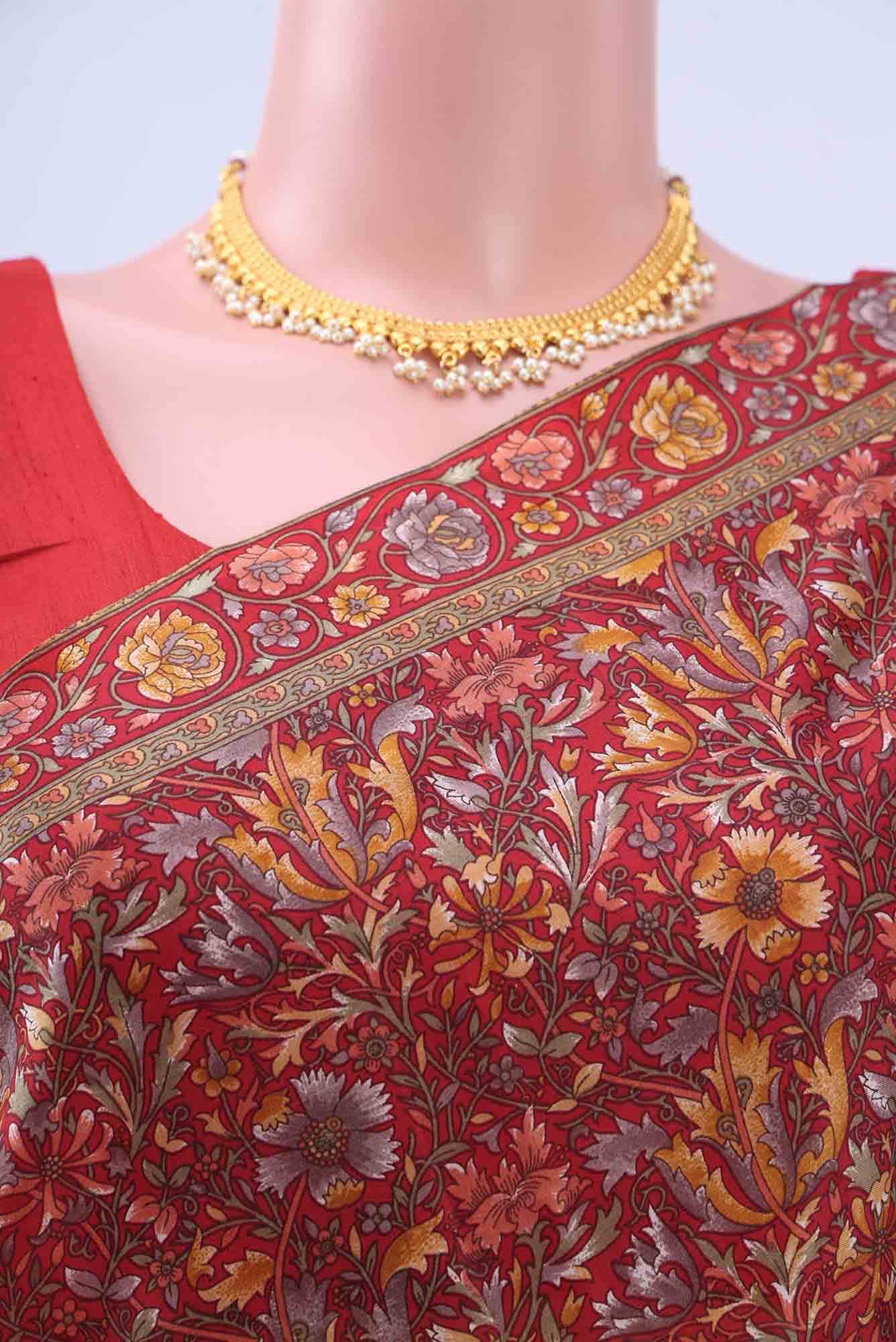 Red Printed Silk Saree - Image 2