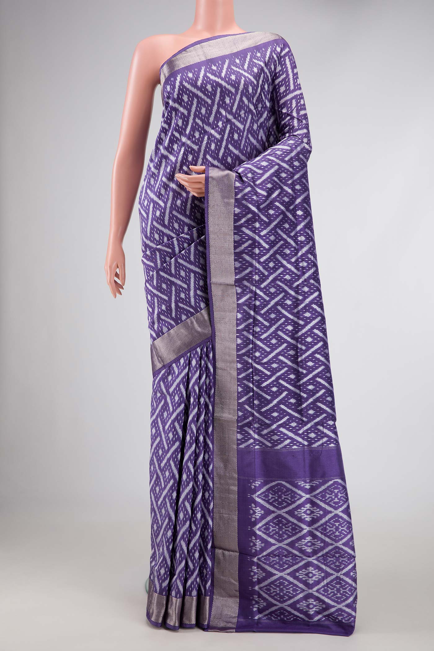 Lilac Pochampally Silk Saree