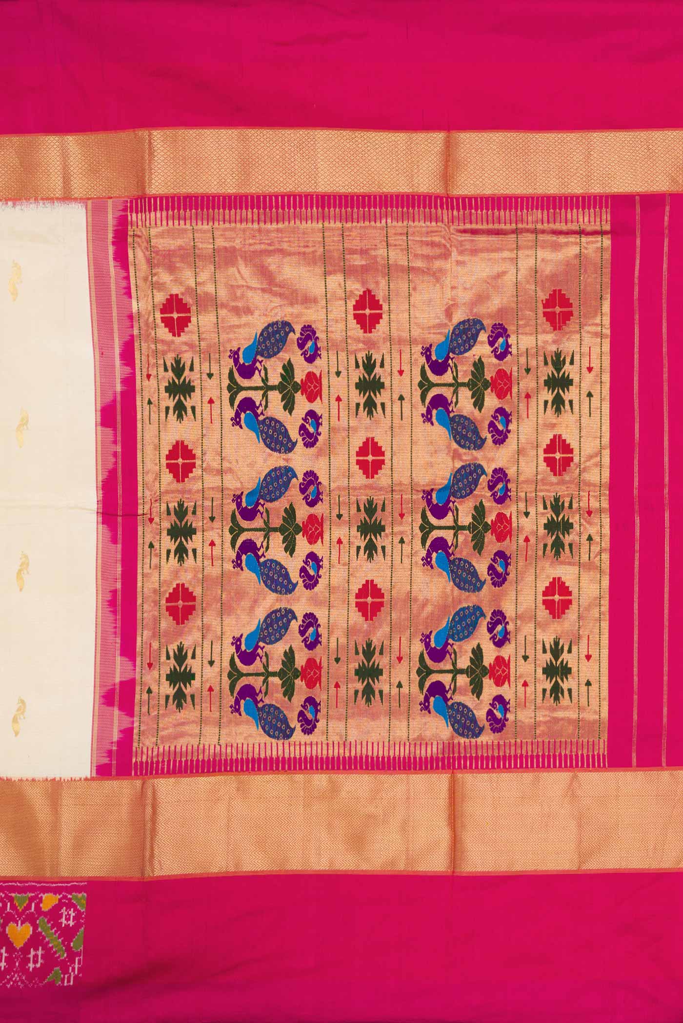 Cream Pochampally Silk Saree - Image 7