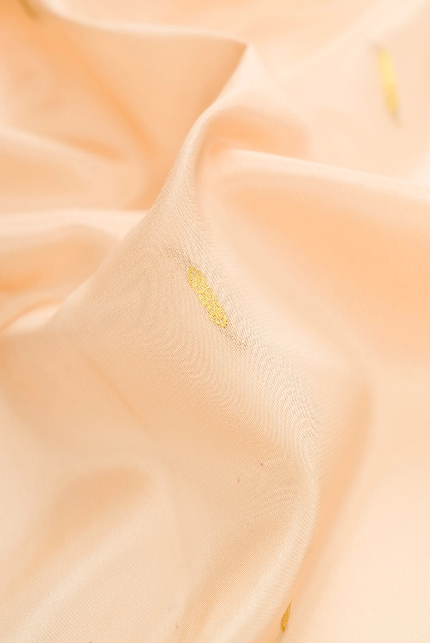 Sandal Dual Tone Mysore Crepe Saree - Image 2