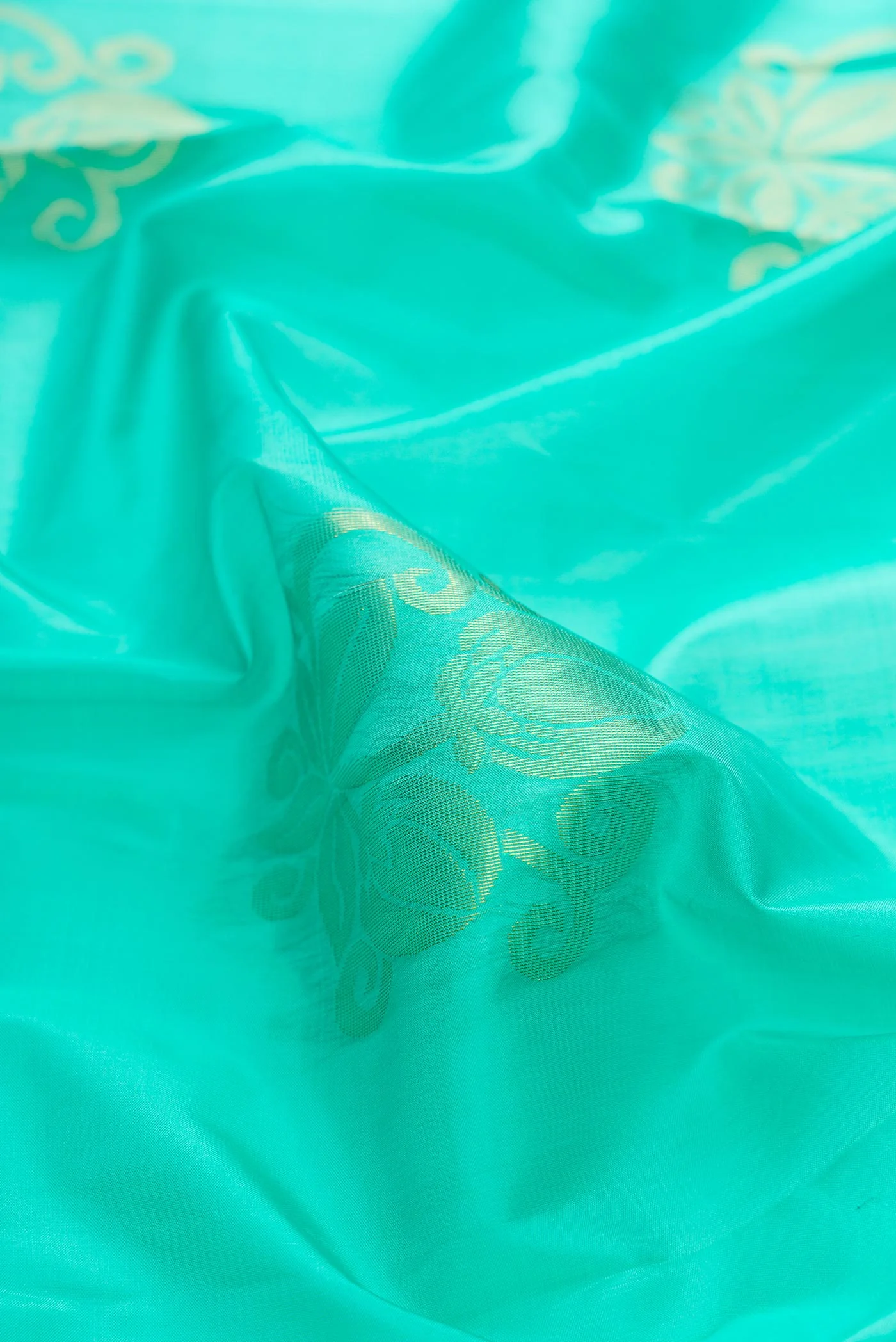 Sea Green Dual Tone Soft Silk Saree - Image 2