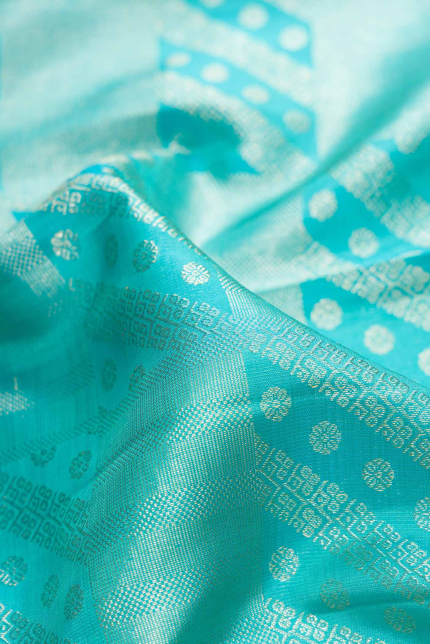 Sky Blue Kanchipuram Silk Saree - Image 2
