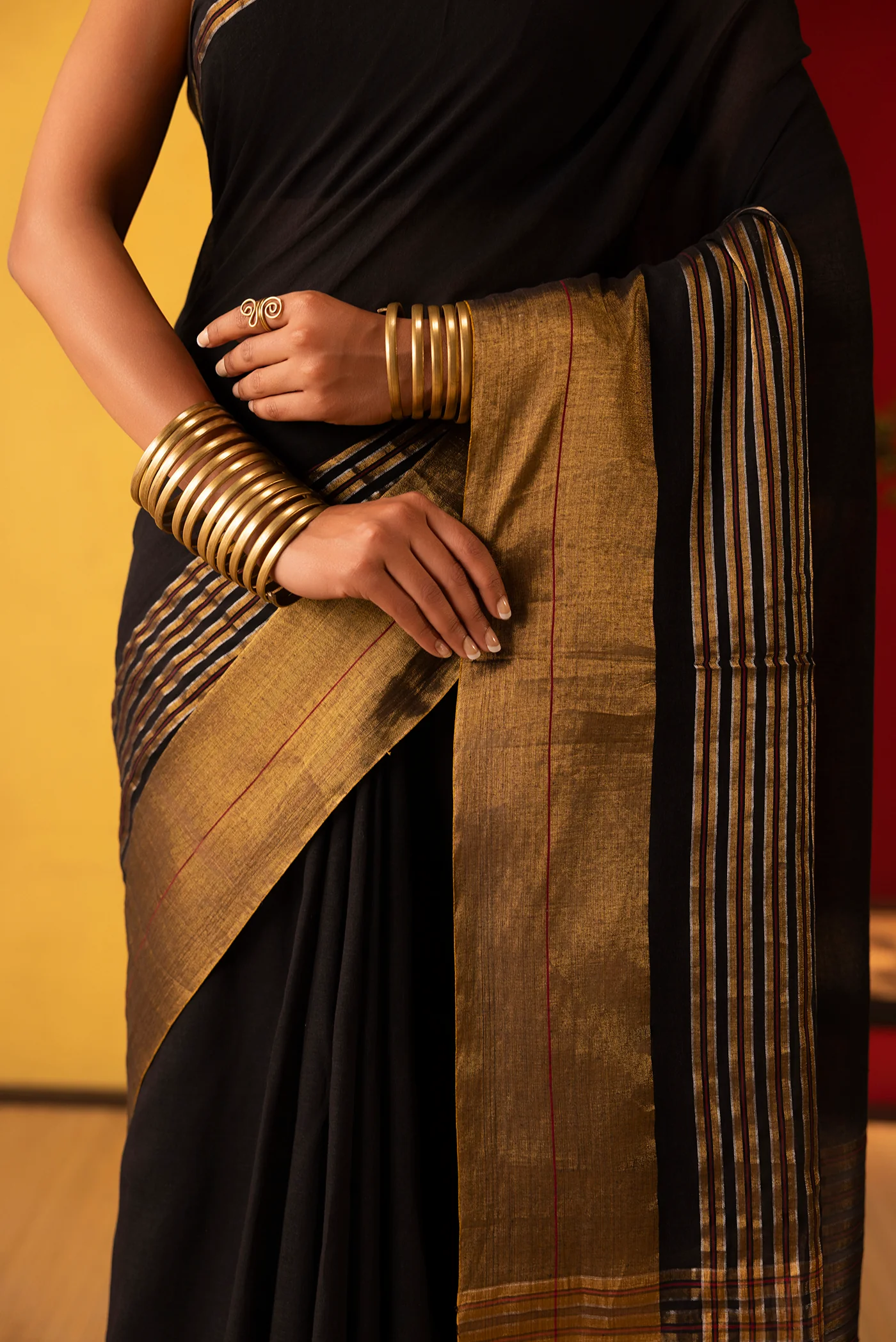 Surahi-Black Cotton Saree - Image 4