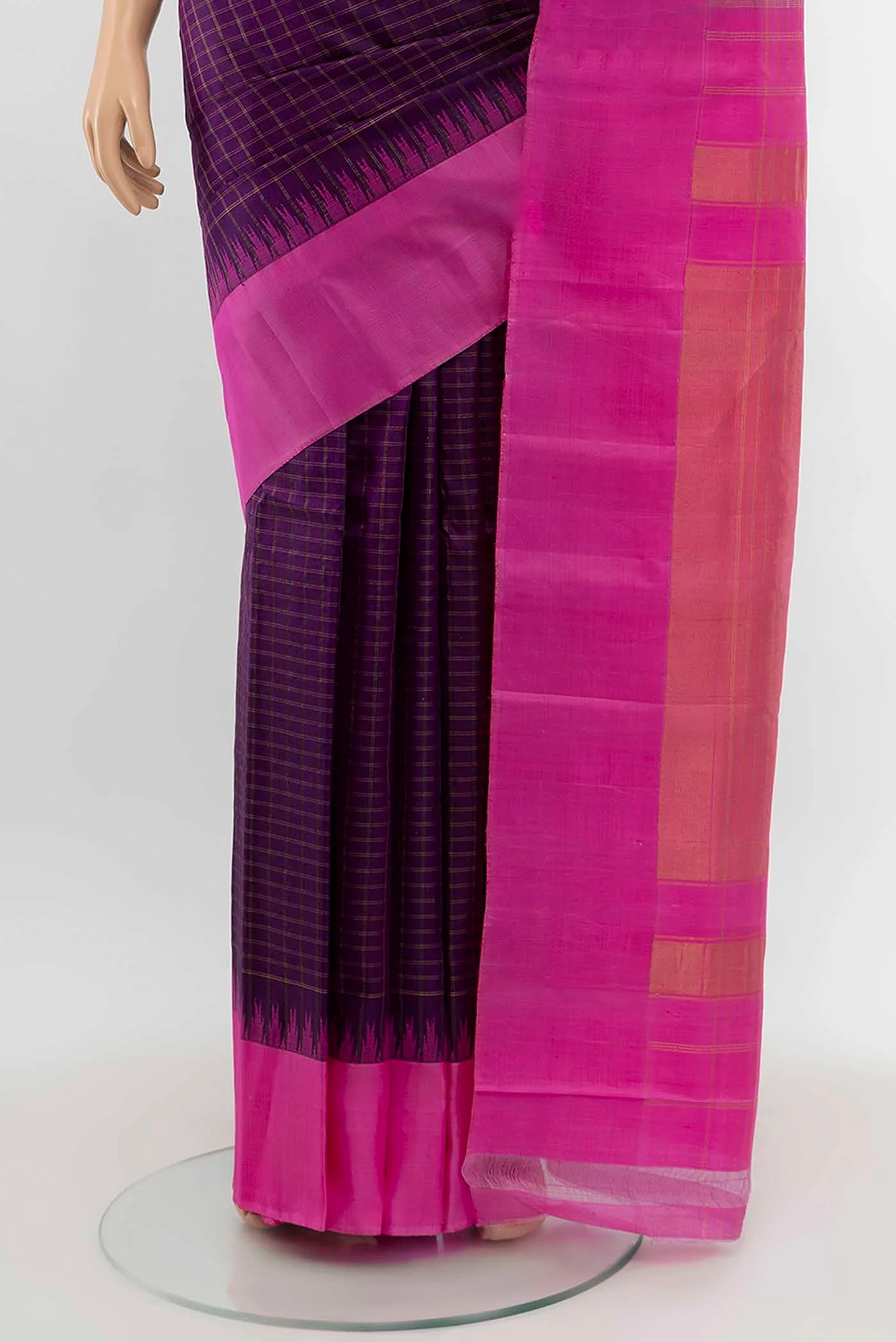Violet Gadwal Silk Saree - Image 3