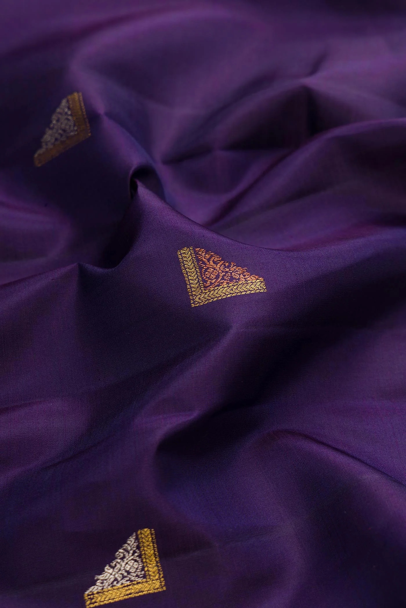 Navy Blue Kanjivaram Silk Saree - Image 2