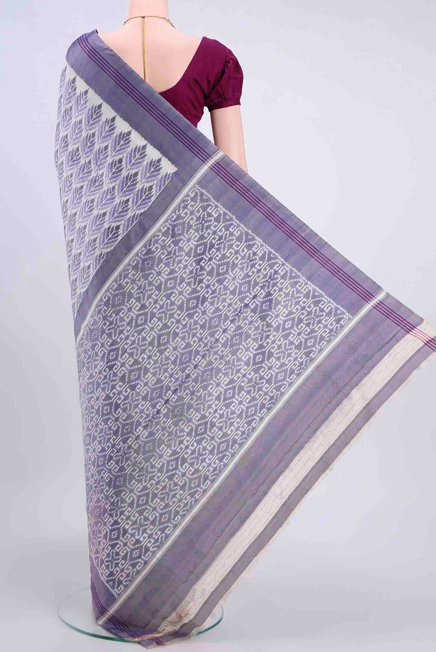 Off White Pochampally Silk Saree - Image 3