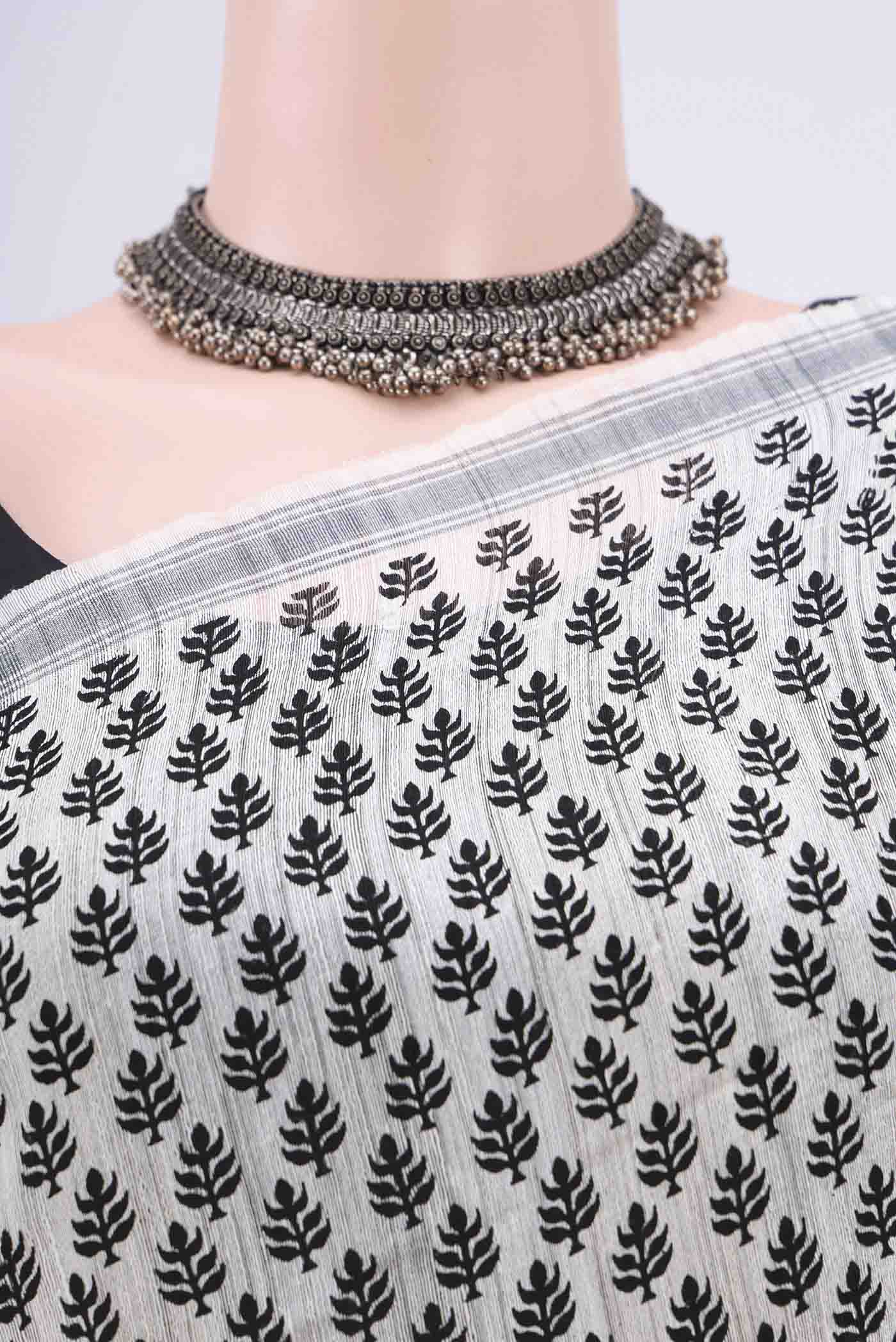 Off White Tussar Silk Saree - Image 2