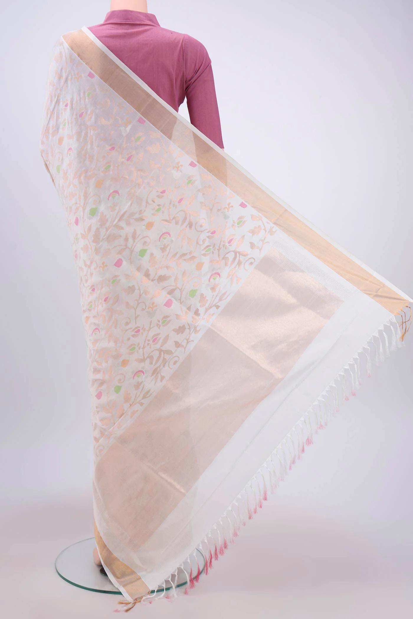 White Uppada Silk Saree - Image 3