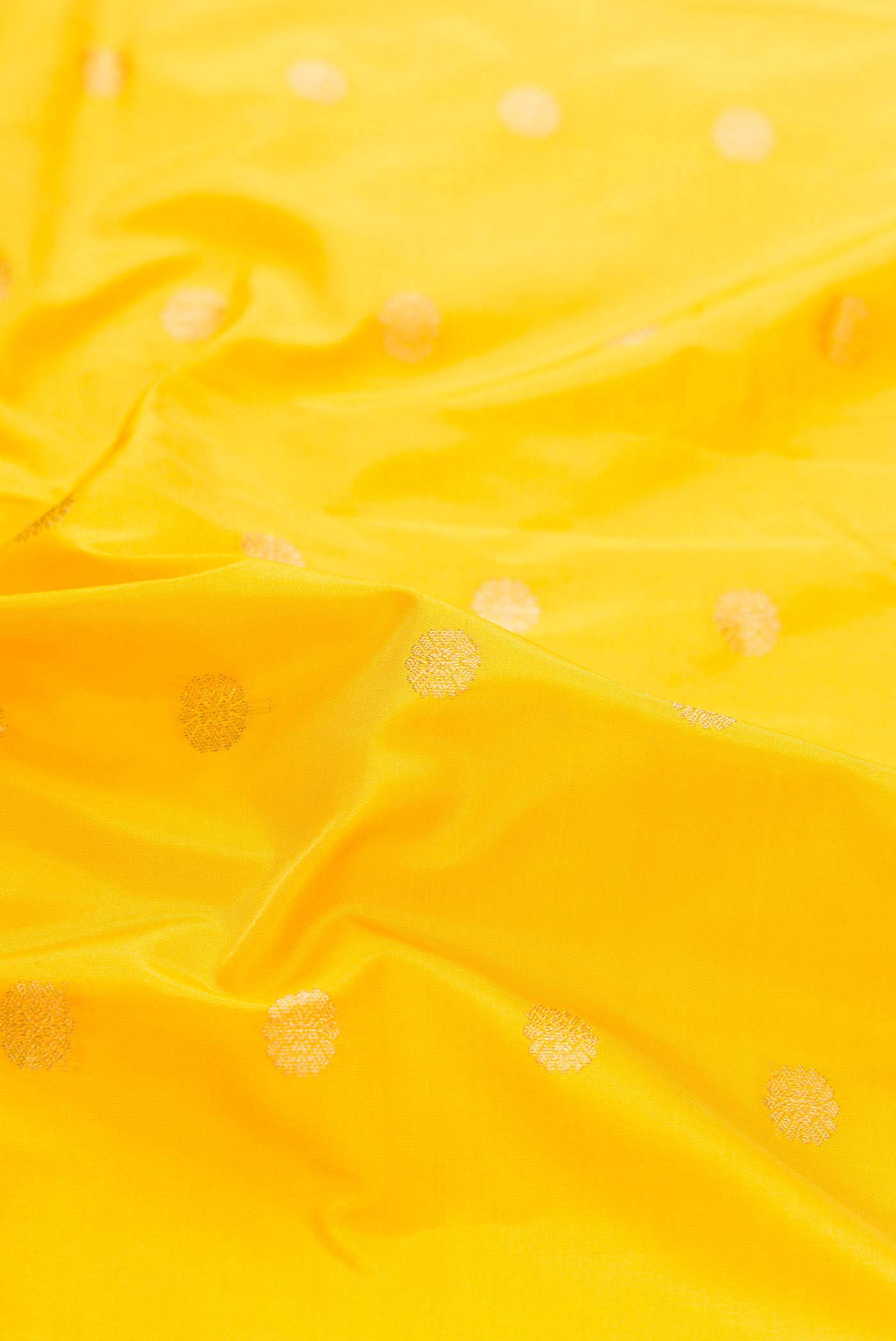 Yellow Dual Tone Blended Paithani Silk Saree - Image 2