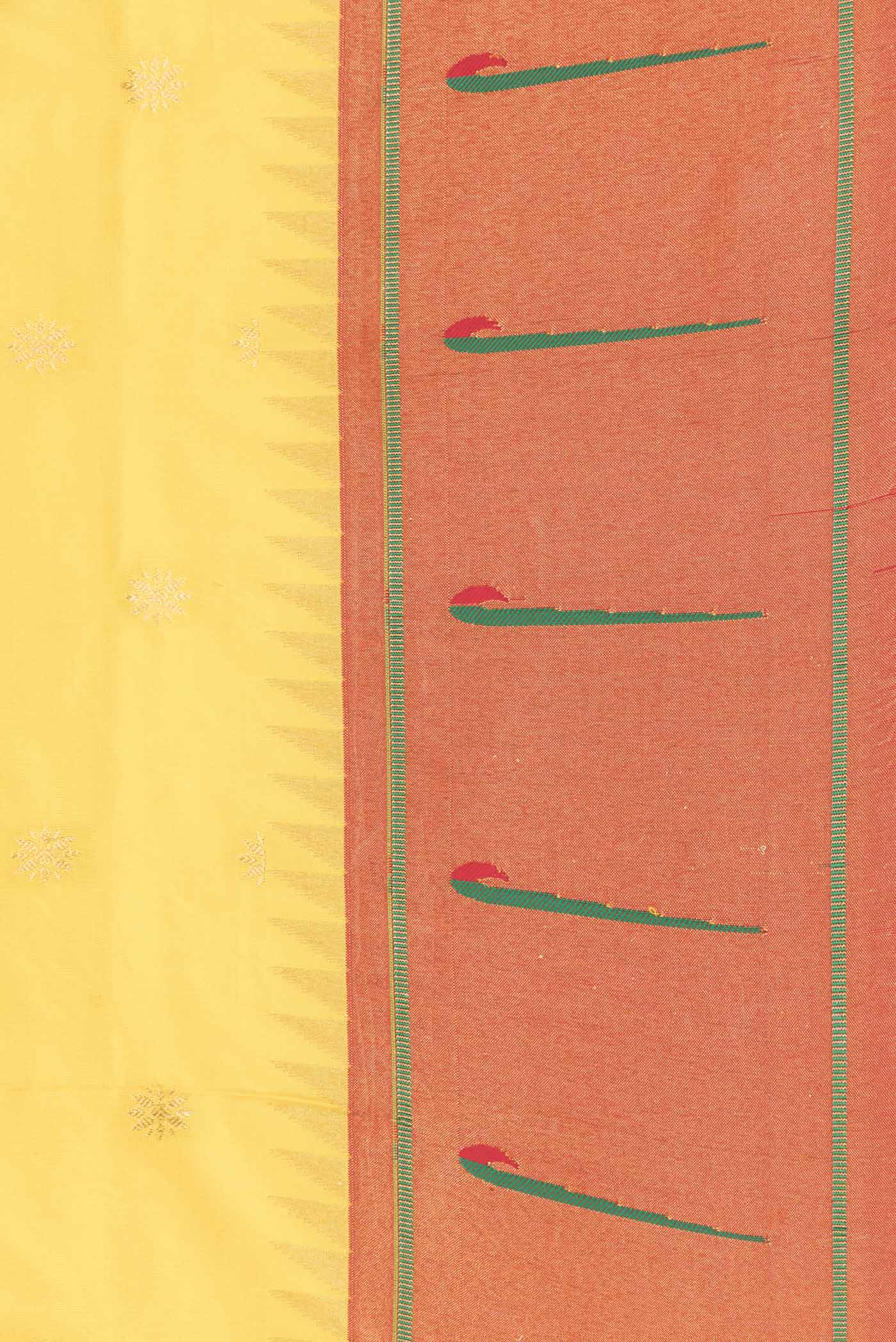 Yellow Dual Tone Paithani Silk Saree - Image 3