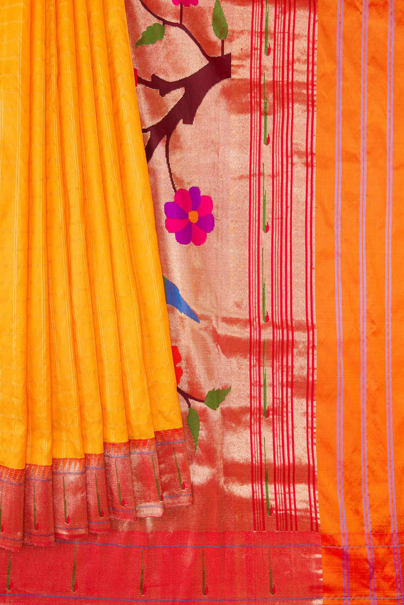 Yellow Dual Tone Paithani Silk Saree - Image 4