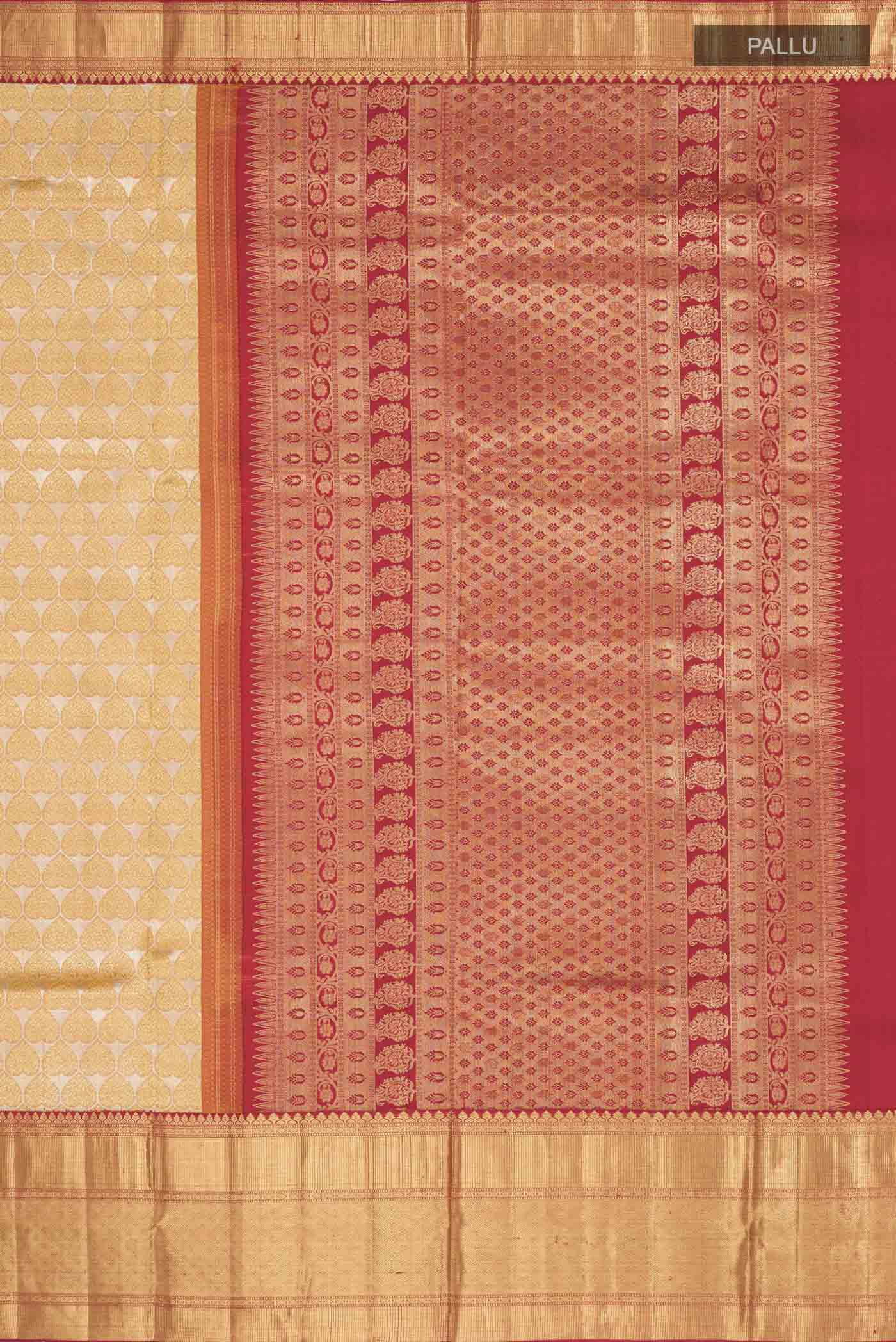 Gold Kanchipuram Tissue Silk Saree - Image 7